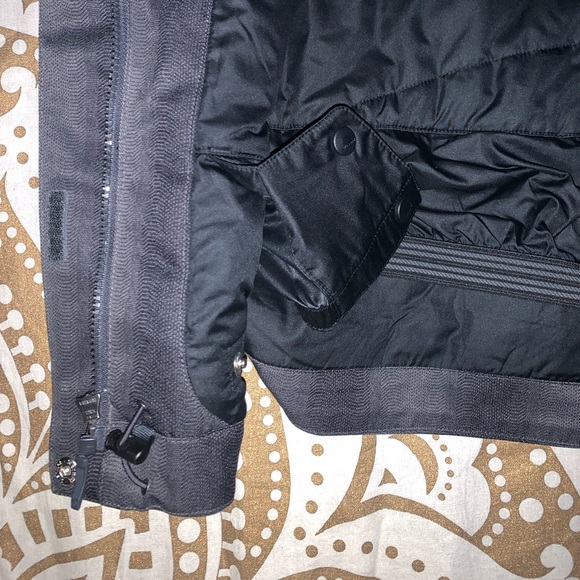 women’s marmot coat - Picture 7 of 10